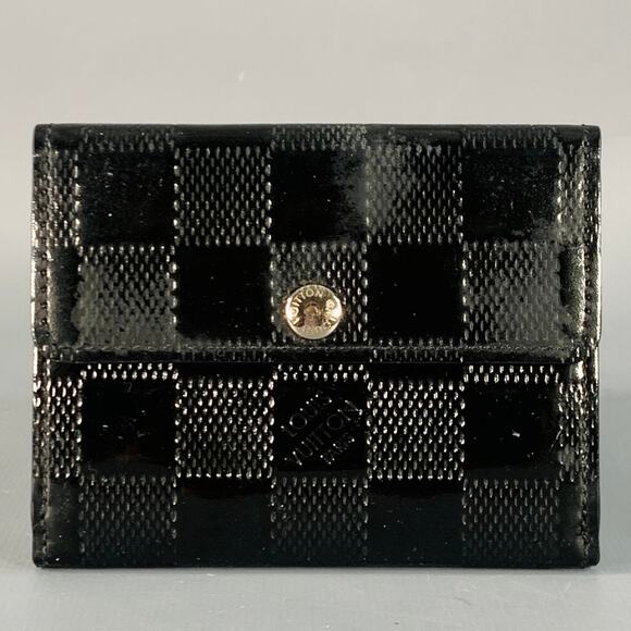 LOUIS VUITTON Black Damier Embossed Patent Leather Wallet - Picture 1 of 5